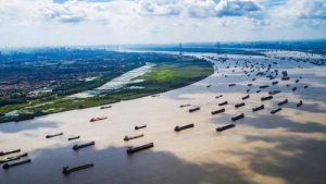 长江采砂管理：保护生态与推动可持续发展的双赢之道